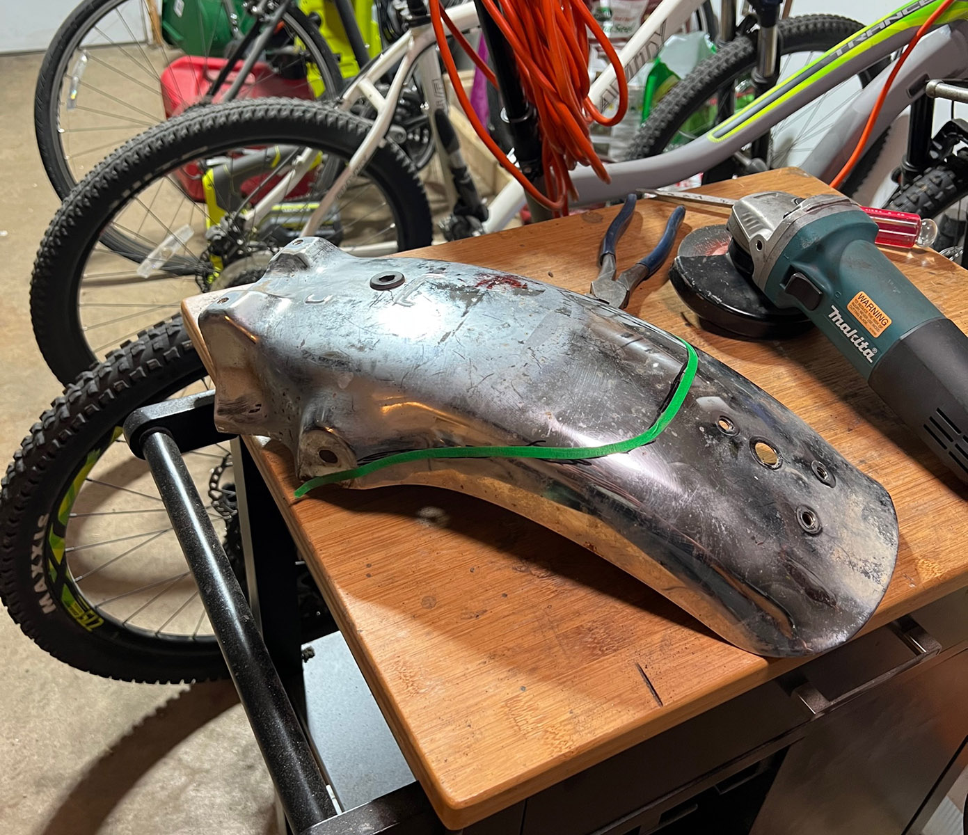 1980 Honda CM400 Rear Fender Cut